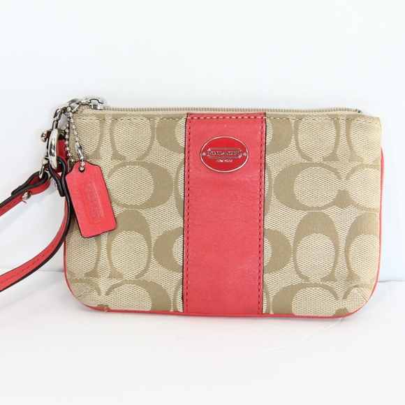 Coach Handbags - Coach Signature Logo Wristlet Clutch Travel bag